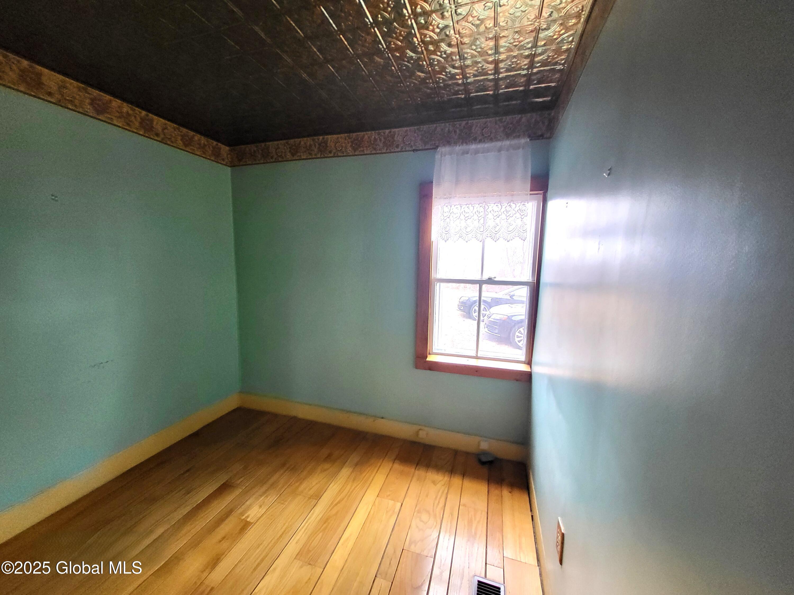 839 Old Post Road Kinderhook, NY 12106 - Photo 8 of 9 brrr