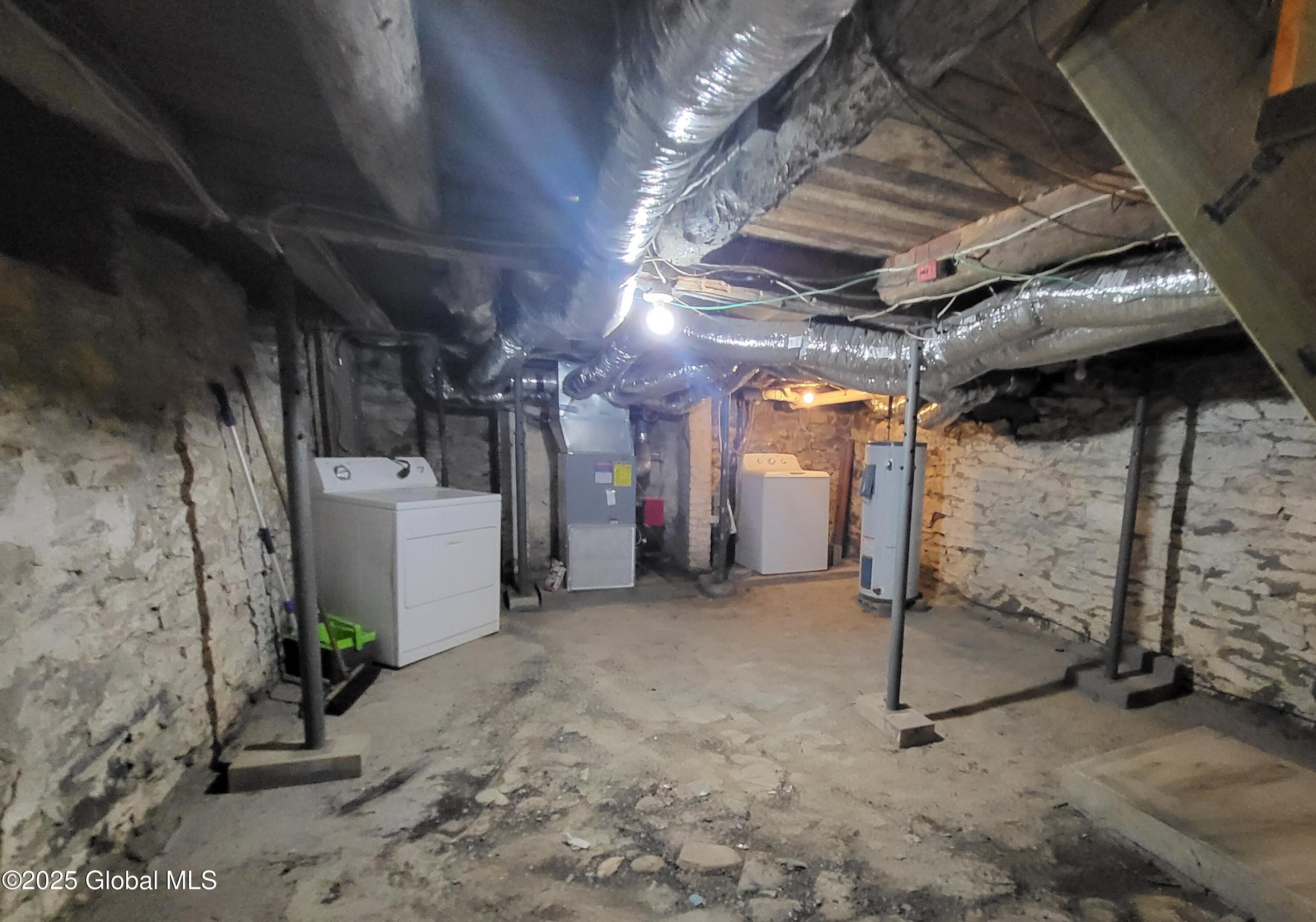 839 Old Post Road Kinderhook, NY 12106 - Photo 9 of 9 base