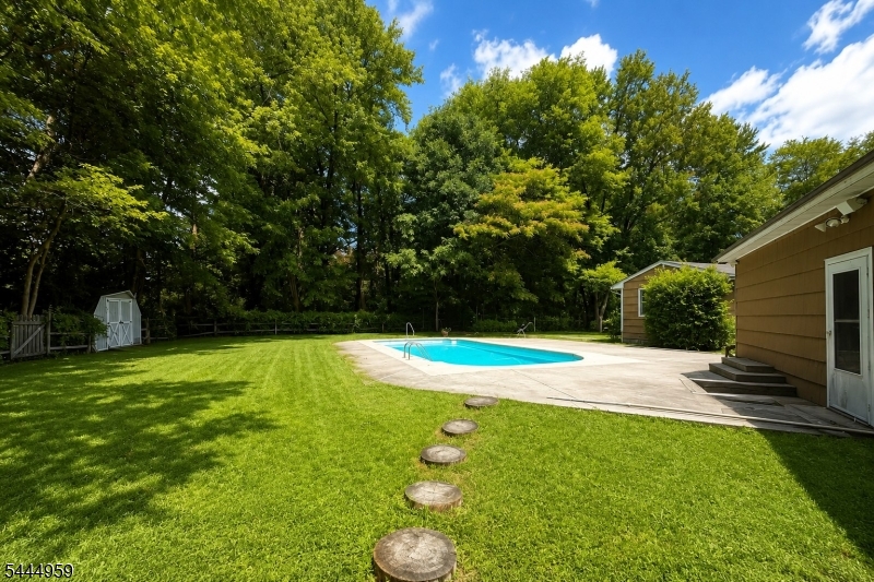 303 Cherry Valley Road Princeton, NJ 08540 - Photo 17 of 42
