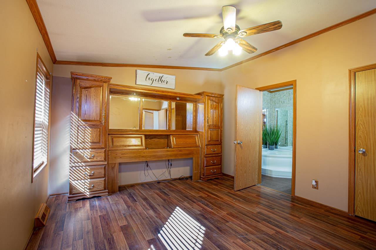 20942 Southwest Tawakoni Road Douglass, KS 67039 - Photo 15 of 34