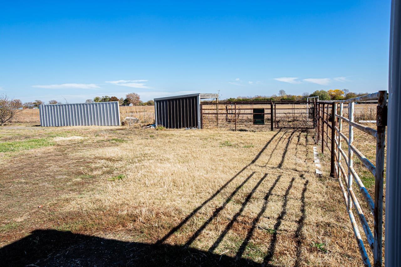 20942 Southwest Tawakoni Road Douglass, KS 67039 - Photo 33 of 34