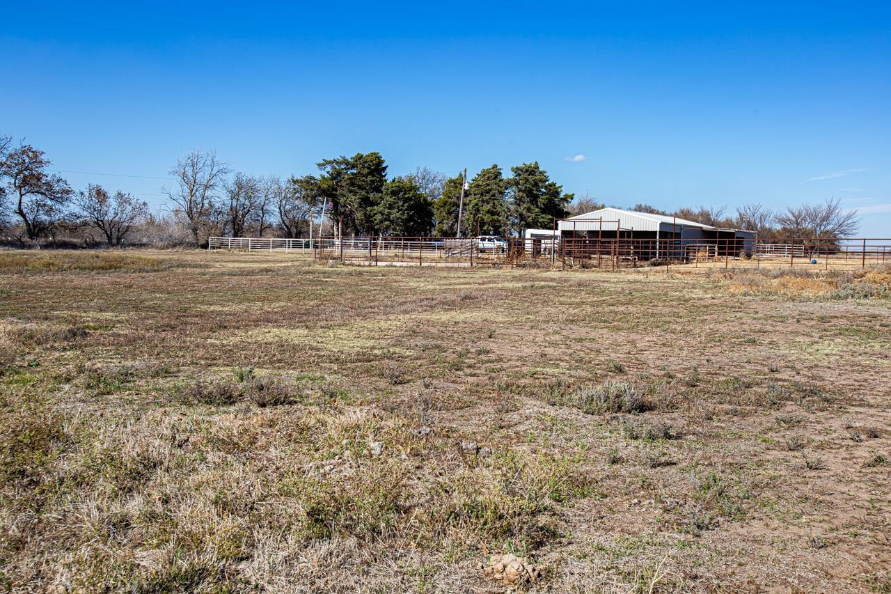 20942 Southwest Tawakoni Road Douglass, KS 67039 - Photo 7 of 34