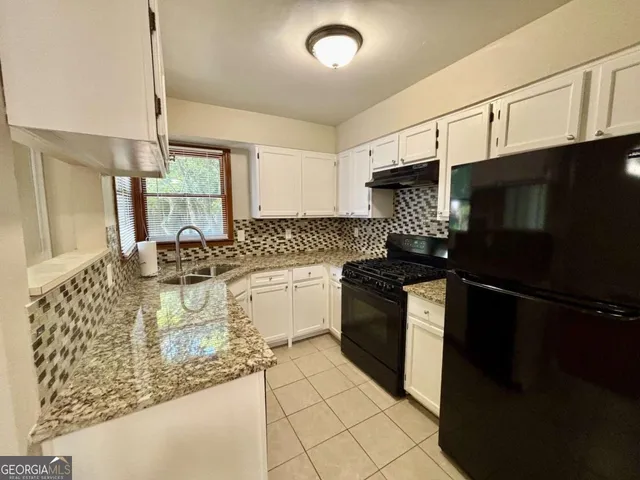 $1,600 | 666 Stratford Green Way, Avondale Estates, GA 30002