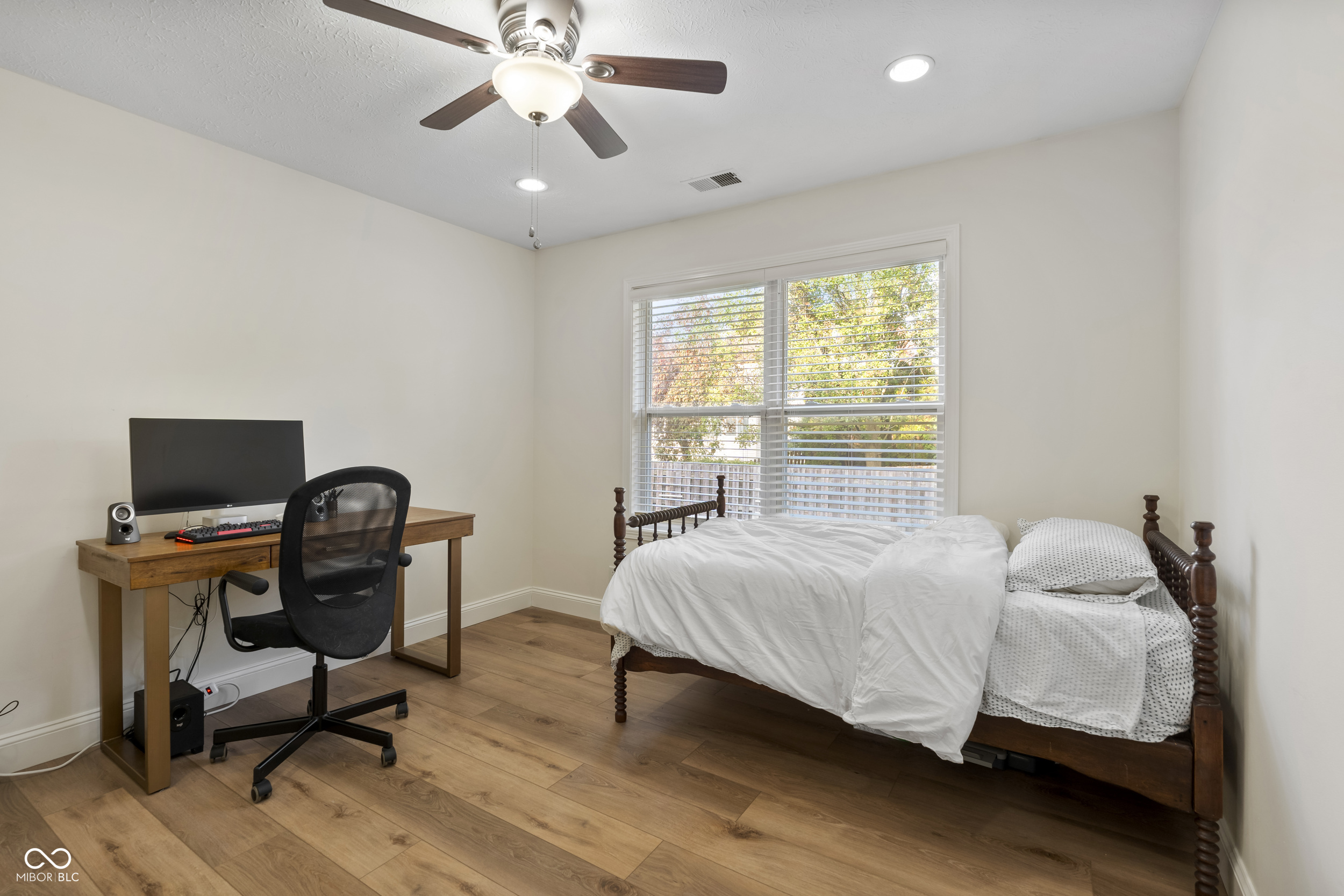 11388 Falling Water Way Fishers, IN 46037 - Photo 22 of 36