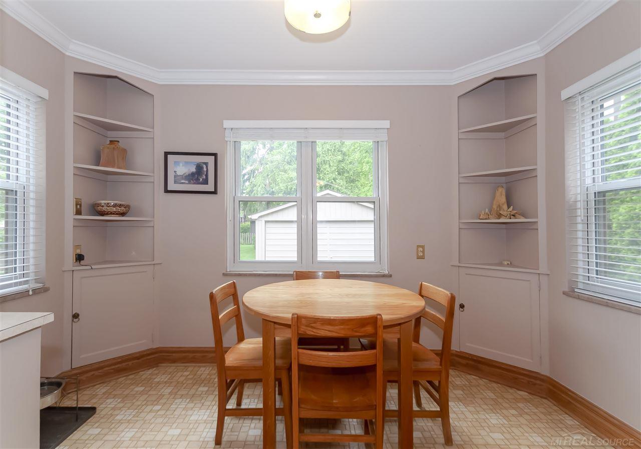 811 Lincoln Road Grosse Pointe, MI 48230 - Photo 16 of 43 50077595-15.JPG