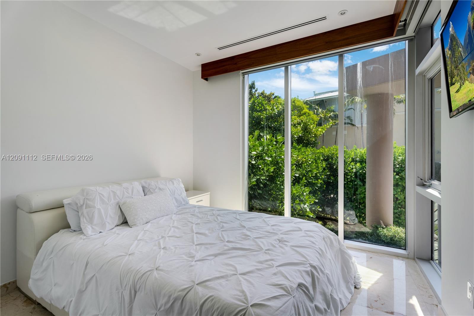 548 Fernwood Road, Unit 548 Key Biscayne, FL 33149 - Photo 7 of 50 Gallery Image 7