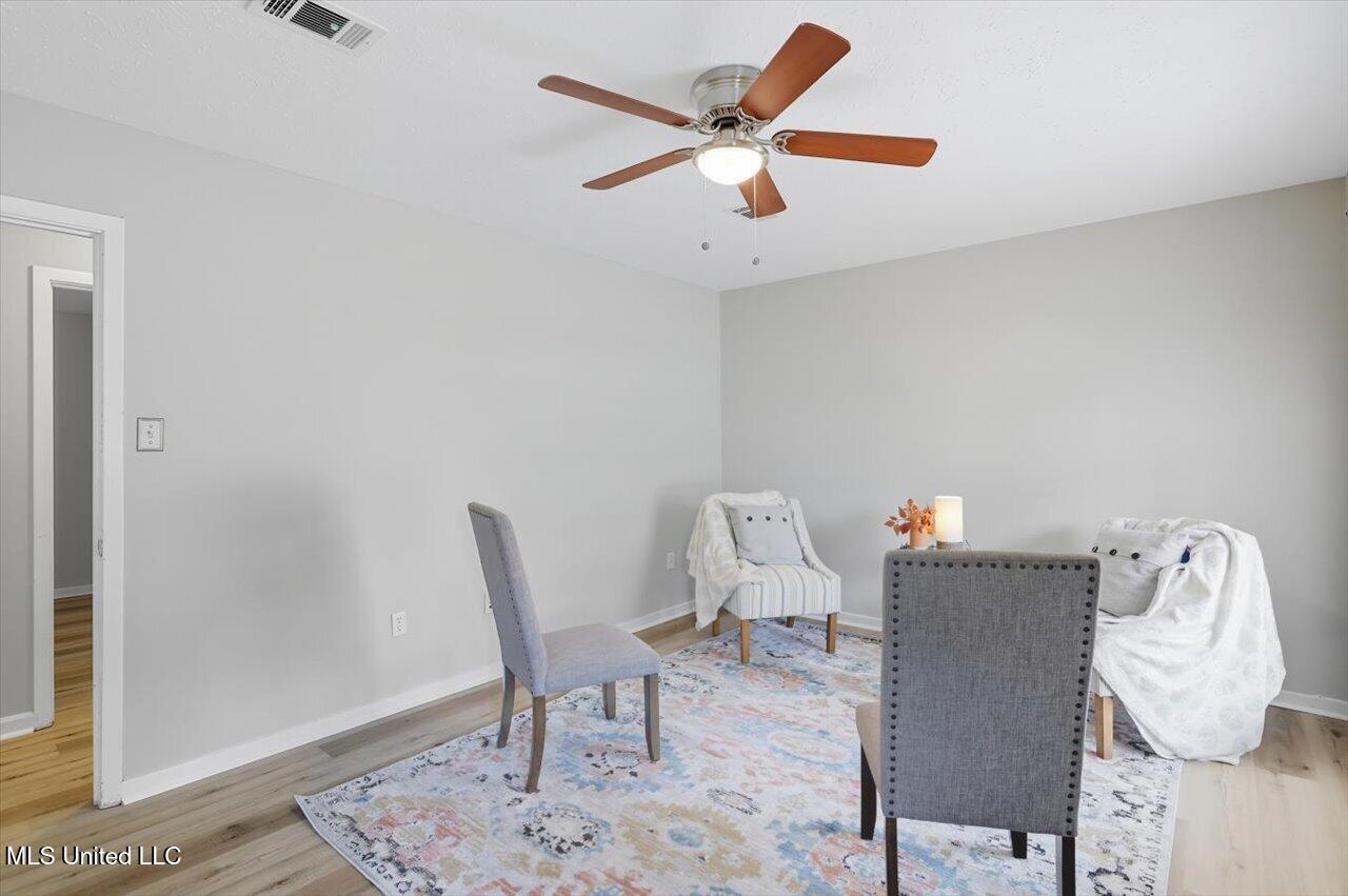 434 Sarah Street Pearl, MS 39208 - Photo 3 of 17 05-434 Sarah St _ Home Tours MS