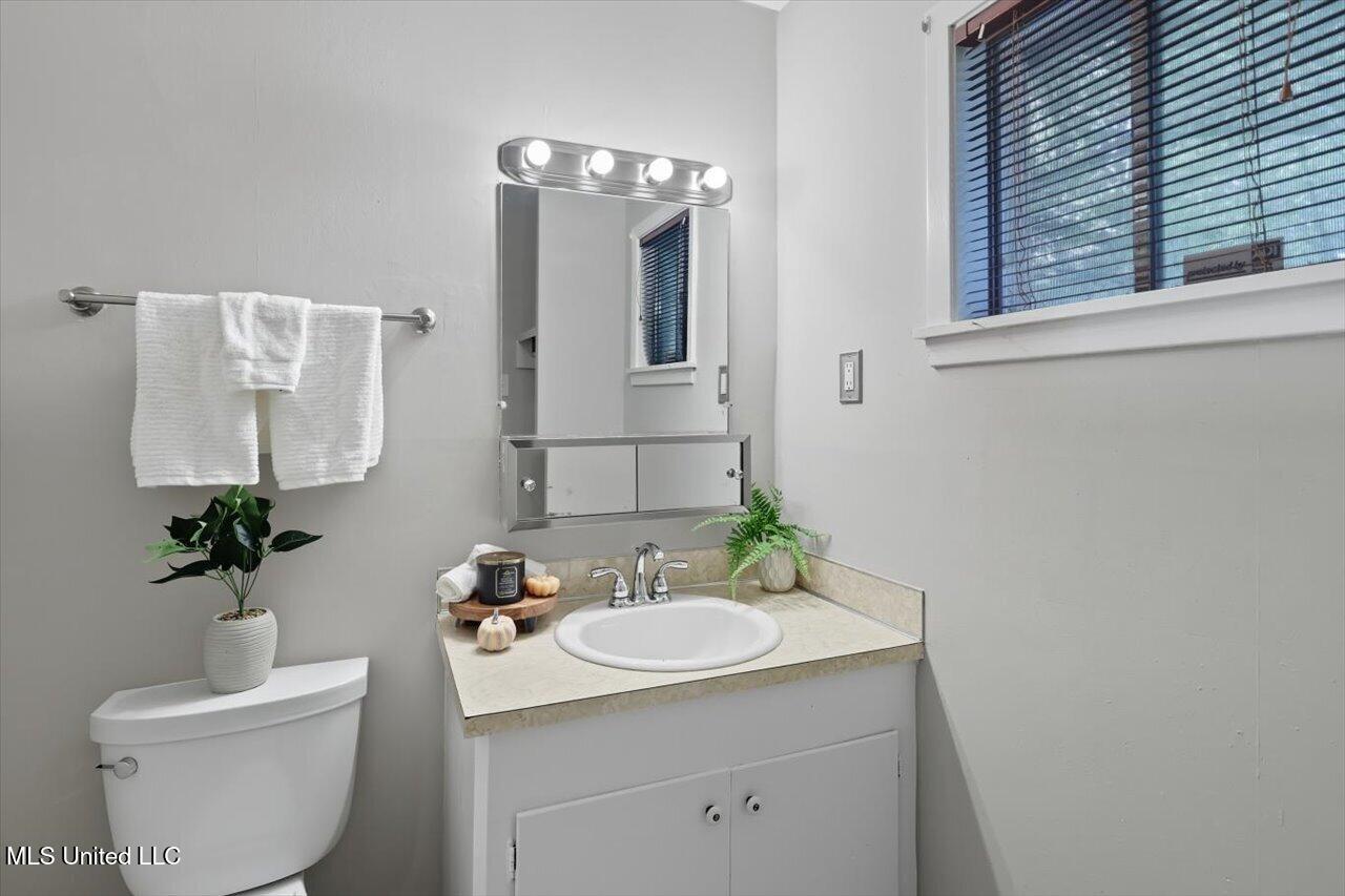 434 Sarah Street Pearl, MS 39208 - Photo 10 of 17 17-434 Sarah St _ Home Tours MS