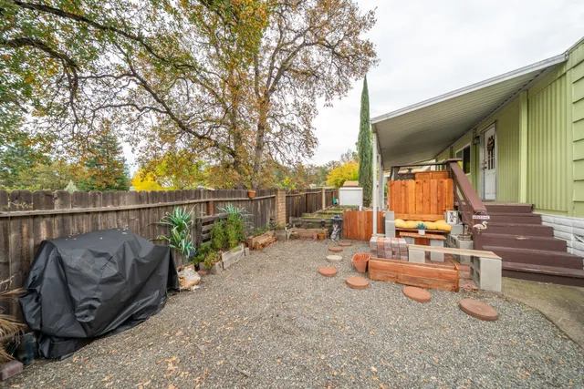 a view of couches in the patio