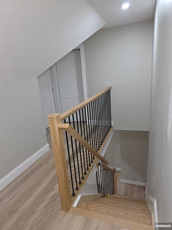 72 Chestnut Street, Unit 2R Montclair, NJ 07042 - Photo 7 of 14