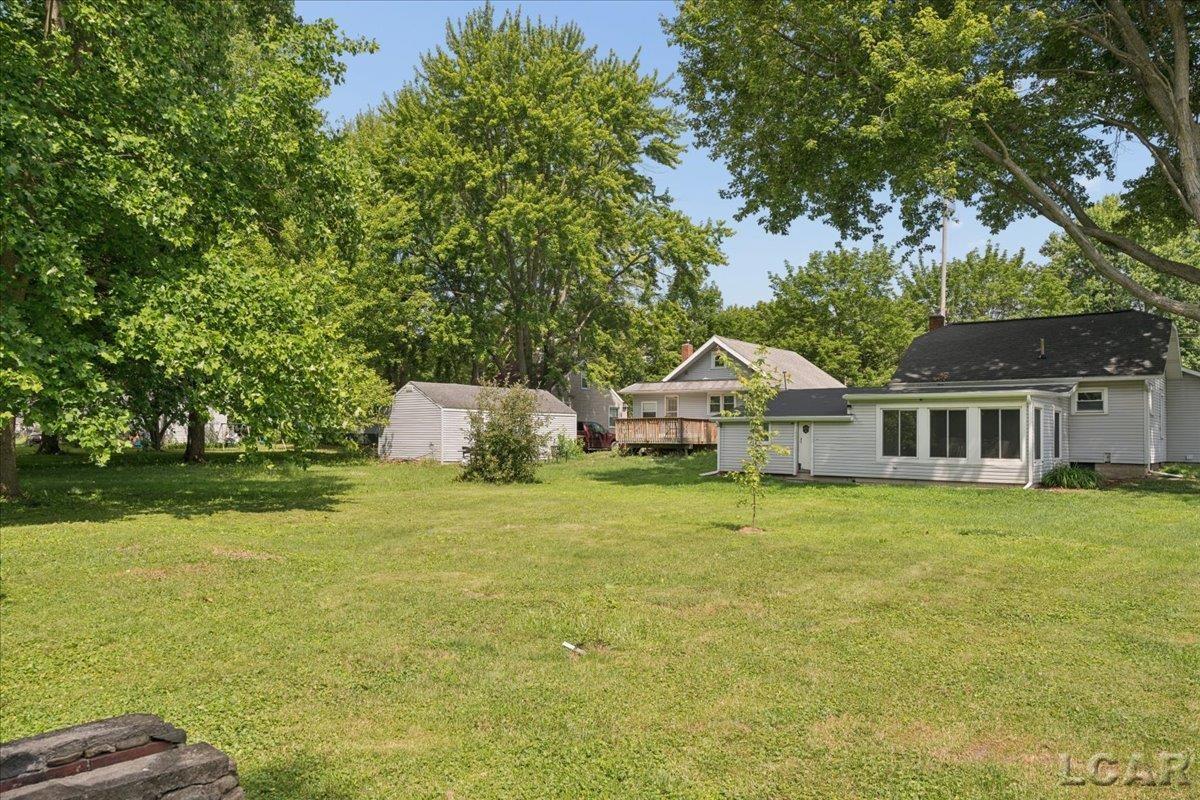 1237 Vine Street Adrian, MI 49221 - Photo 20 of 24 50213282-6644b163-2ac9-40d8-a792-24ae45ed9d49.JPG