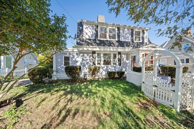 $695,000 | 100 Elm Street, Quincy, MA 02169