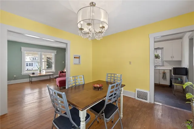 $149,900 | 430 North Monticello Drive, Syracuse, NY 13205