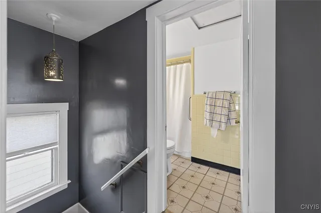 $149,900 | 430 North Monticello Drive, Syracuse, NY 13205