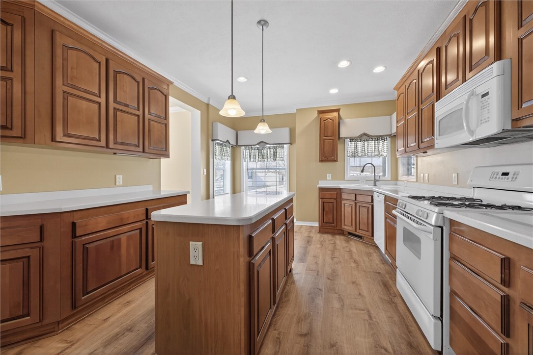 6289 Lambert Street Victor, NY 14564 - Photo 11 of 35