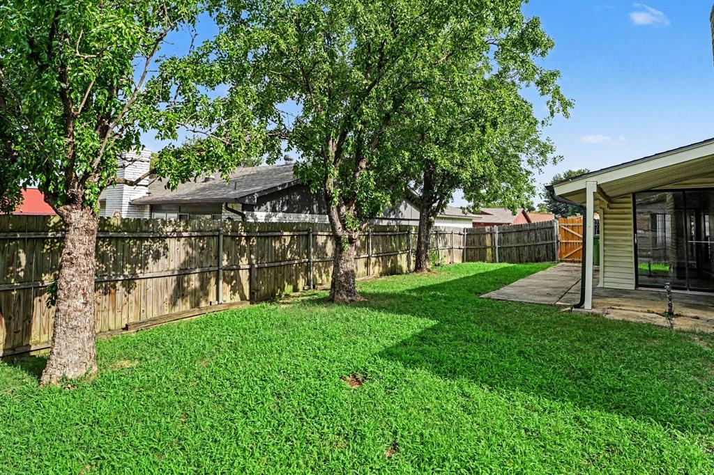3708 Pinewood Street Bedford, TX 76021 - Photo 22 of 25