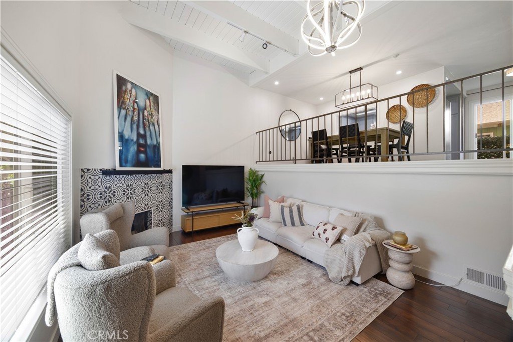 2518 Curtis Avenue, Unit 3 Redondo Beach, CA 90278 - Photo 2 of 35 a living room with furniture and wooden floor