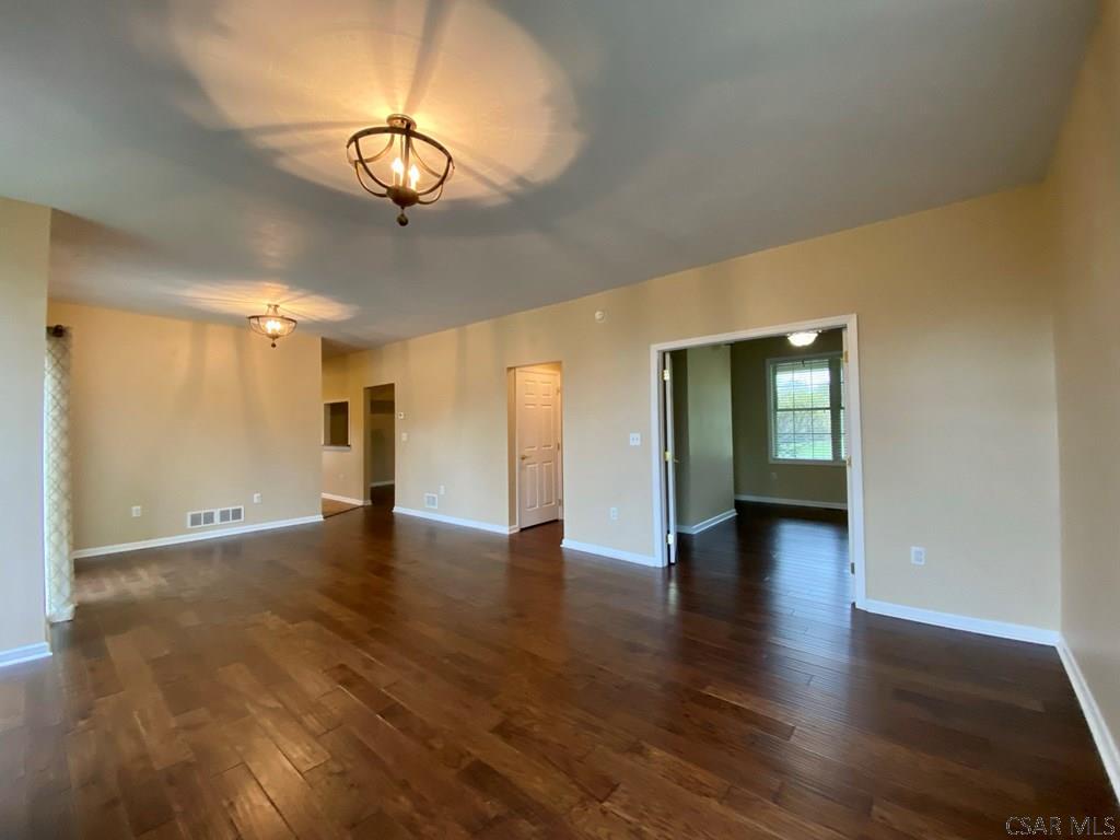 153 Sally Road Johnstown, PA 15906 - Photo 5 of 59