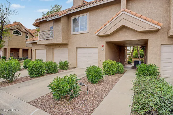 $265,000 | 1633 East Lakeside Drive, Unit 58, Gilbert, AZ 85234