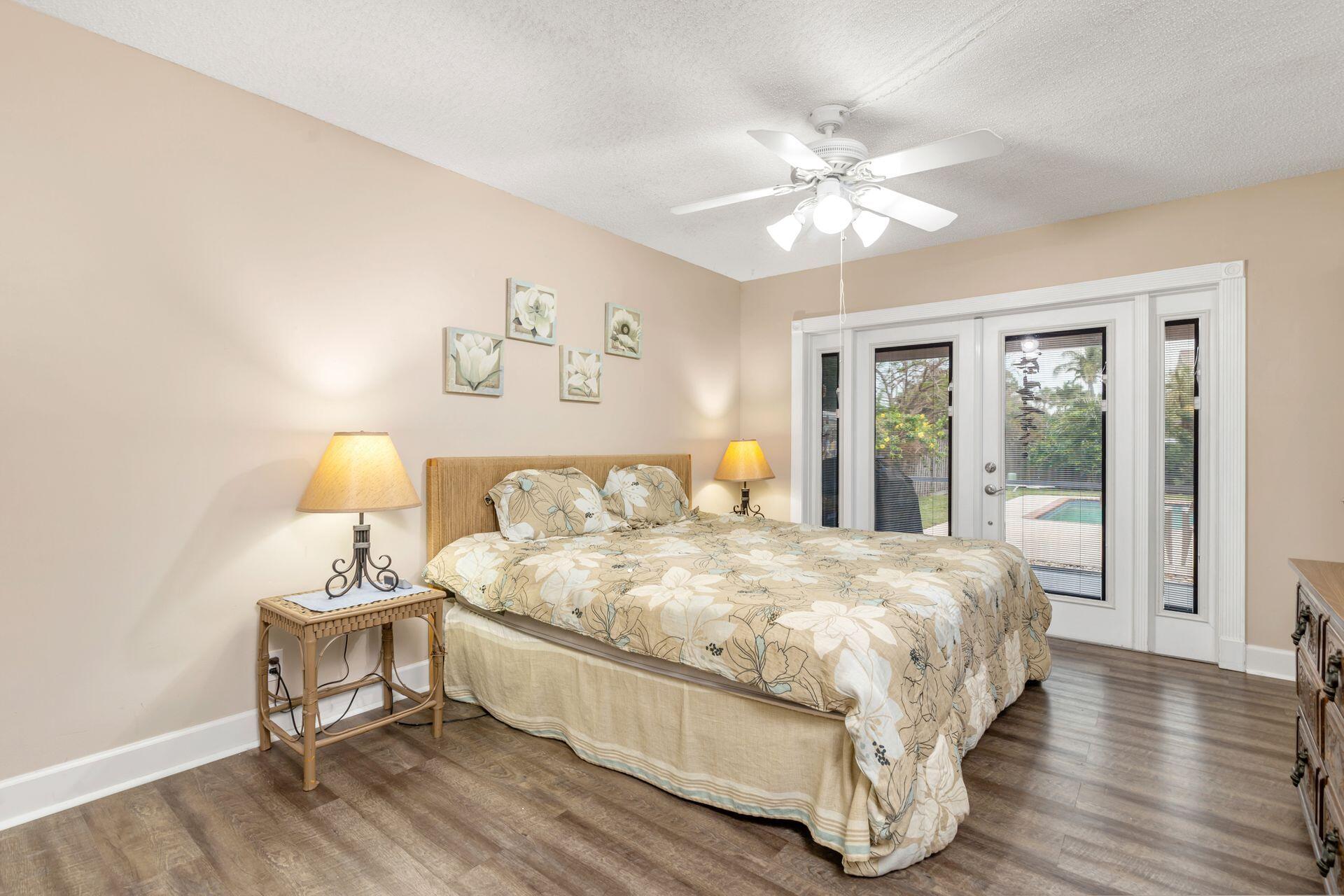 502 Oak Terrace Jupiter, FL 33458 - Photo 14 of 37 Master bedroom