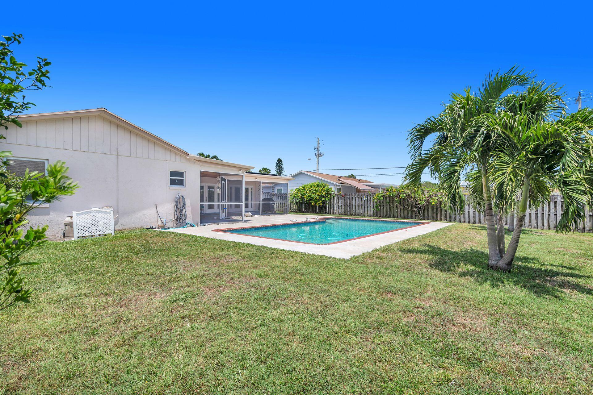 502 Oak Terrace Jupiter, FL 33458 - Photo 29 of 37 33