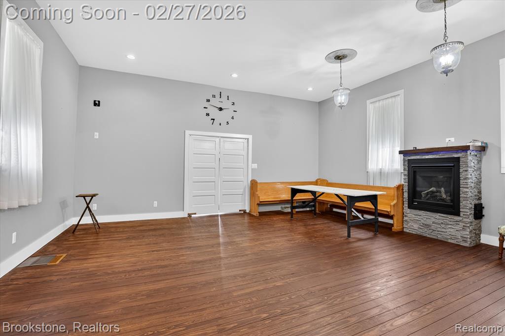 2450 North Lakeshore Road Carsonville, MI 48419 - Photo 6 of 27