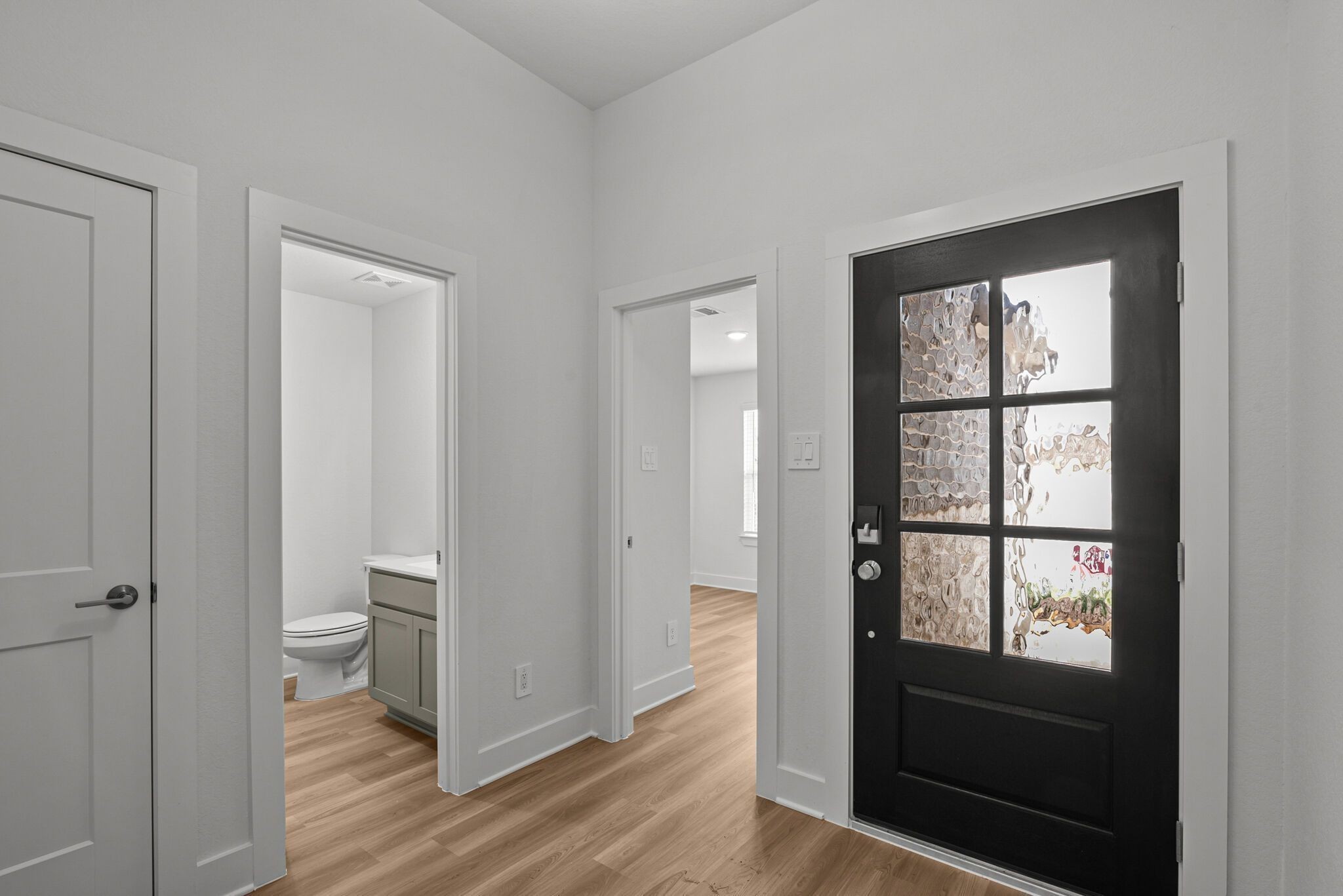 219 Conger Drive Lebanon, TN 37087 - Photo 9 of 21 a bathroom with a toilet