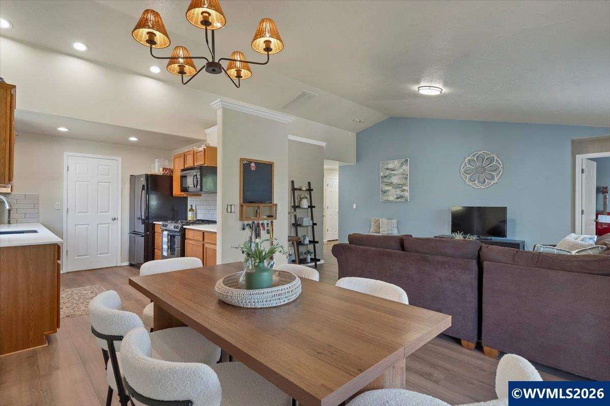 585 Northwest Marshall Street Dallas, OR 97338 - Photo 14 of 50