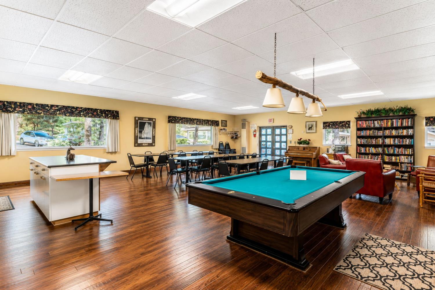 1281 Pleasant Valley Road, Unit 28 Diamond Springs, CA 95619 - Photo 34 of 36 CLUBHOUSE PARTY ROOM