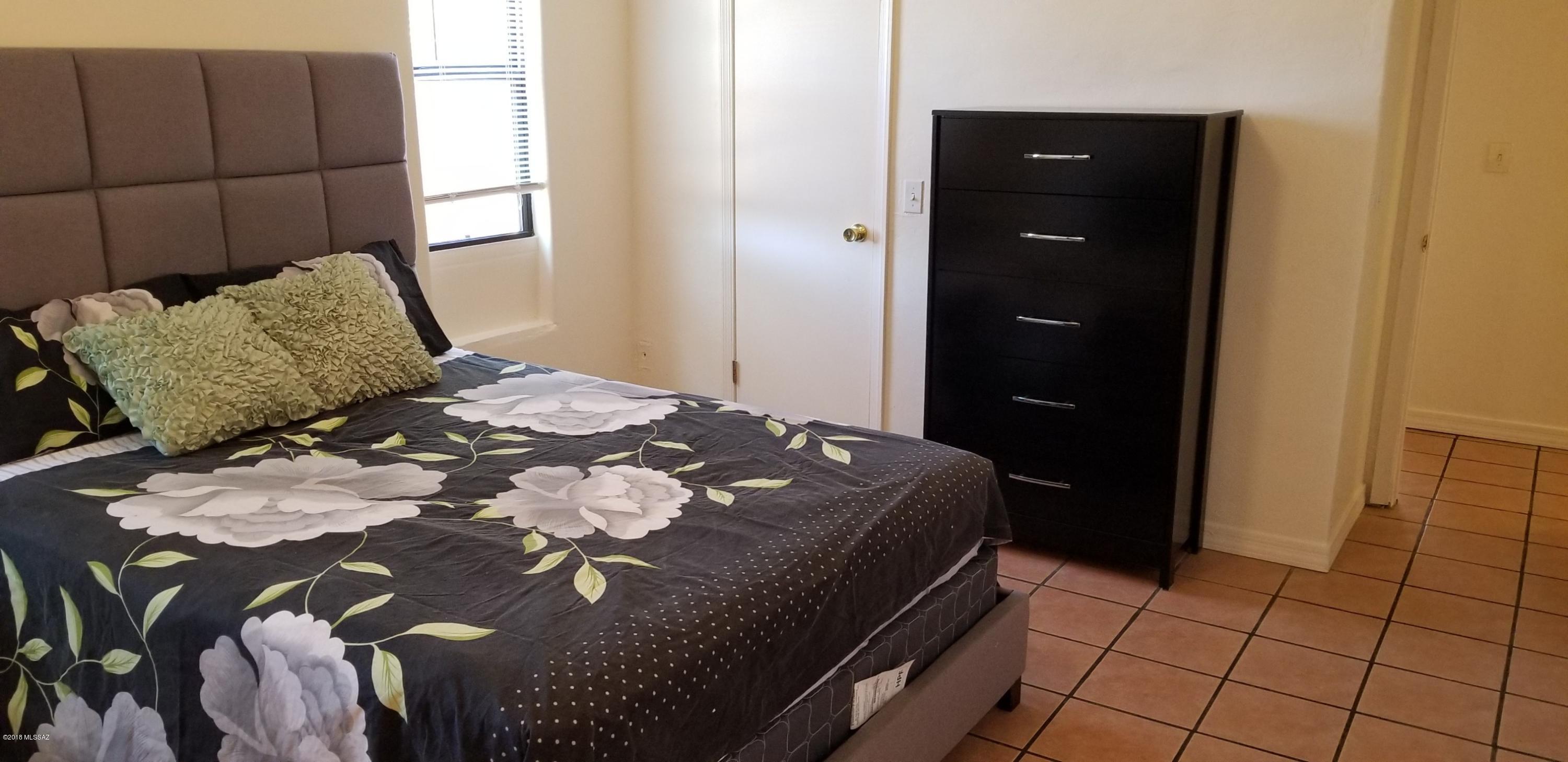 7491 East Stella Road Tucson, AZ 85730 - Photo 12 of 14