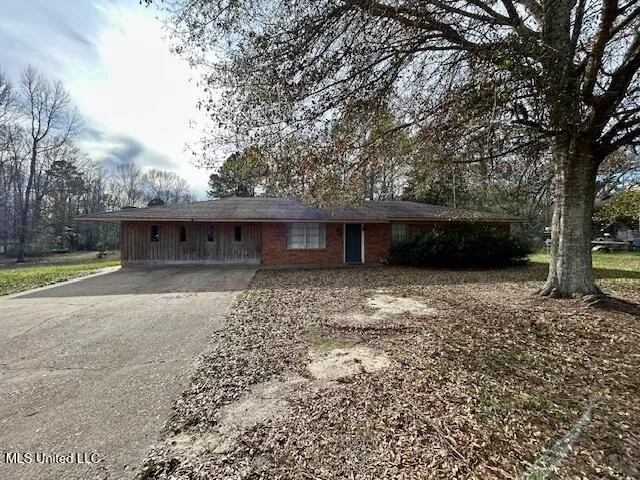 $172,500 | 1119 Willis Cotton Road, Summit, MS 39666