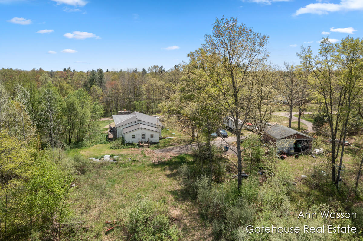 20564 1 Mile Road Morley, MI 49336 - Photo 31 of 32 IMG_1038