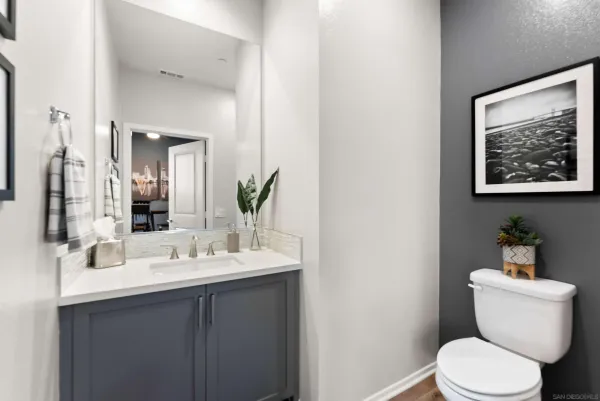 $749,000 | 1291 Via Lucero, Oceanside, CA 92056