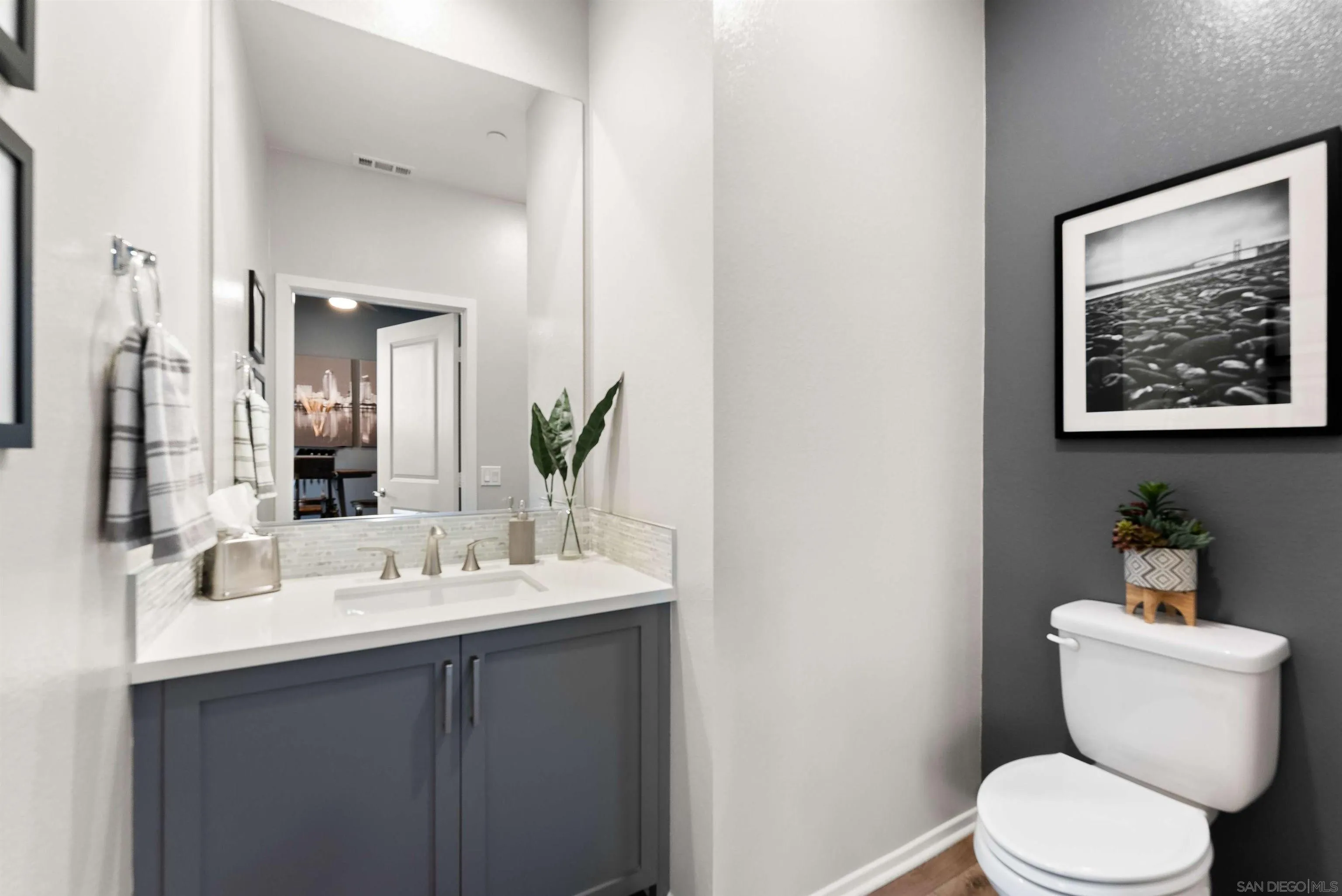 1291 Via Lucero Oceanside, CA 92056 - Photo 17 of 40