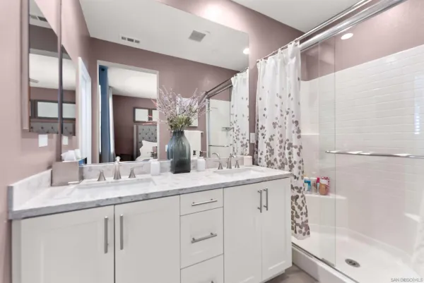 $749,000 | 1291 Via Lucero, Oceanside, CA 92056