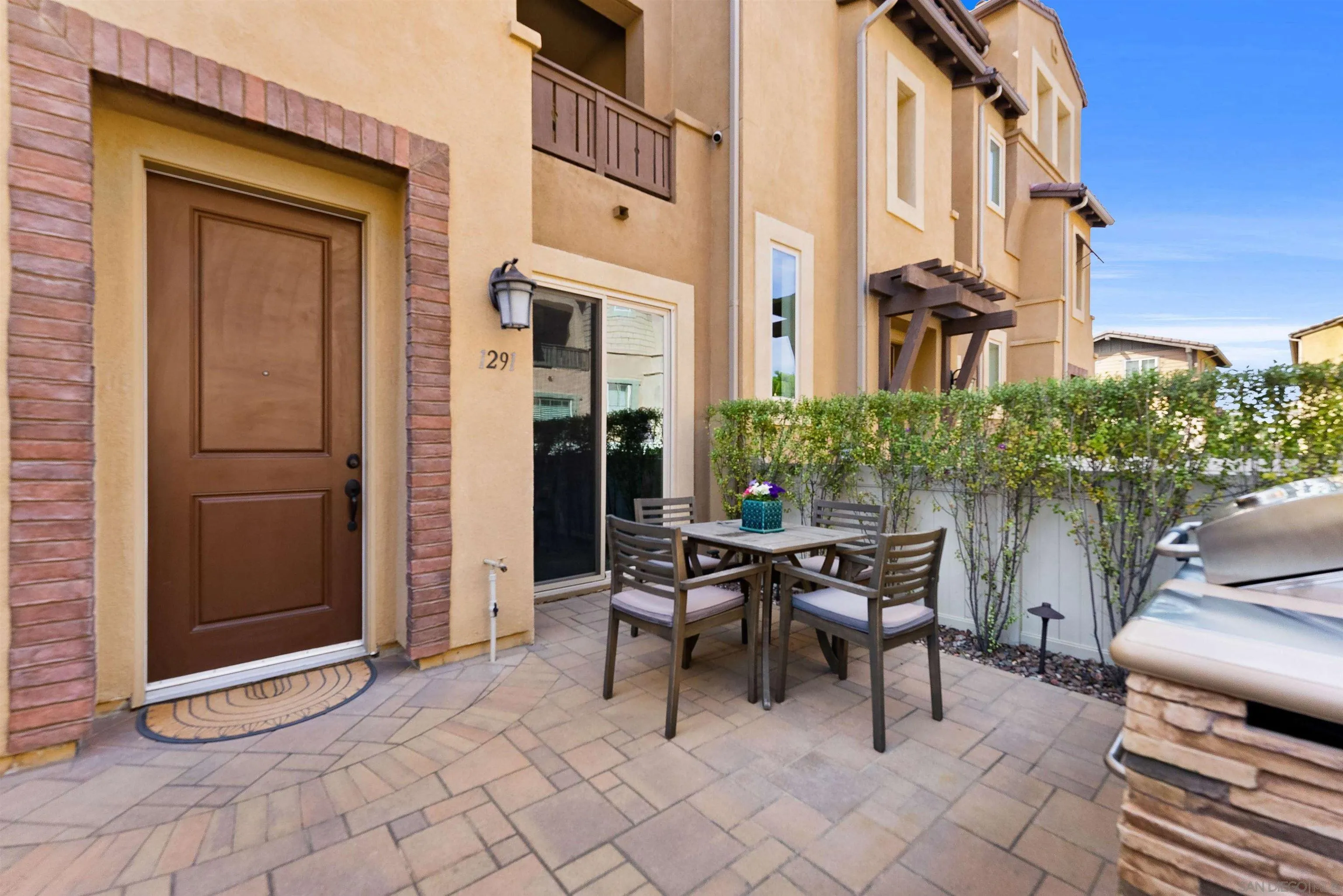 1291 Via Lucero Oceanside, CA 92056 - Photo 5 of 40