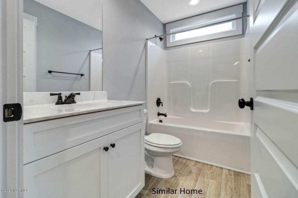 430 Elgin Road Hubert, NC 28539 - Photo 15 of 28 Bathroom 1