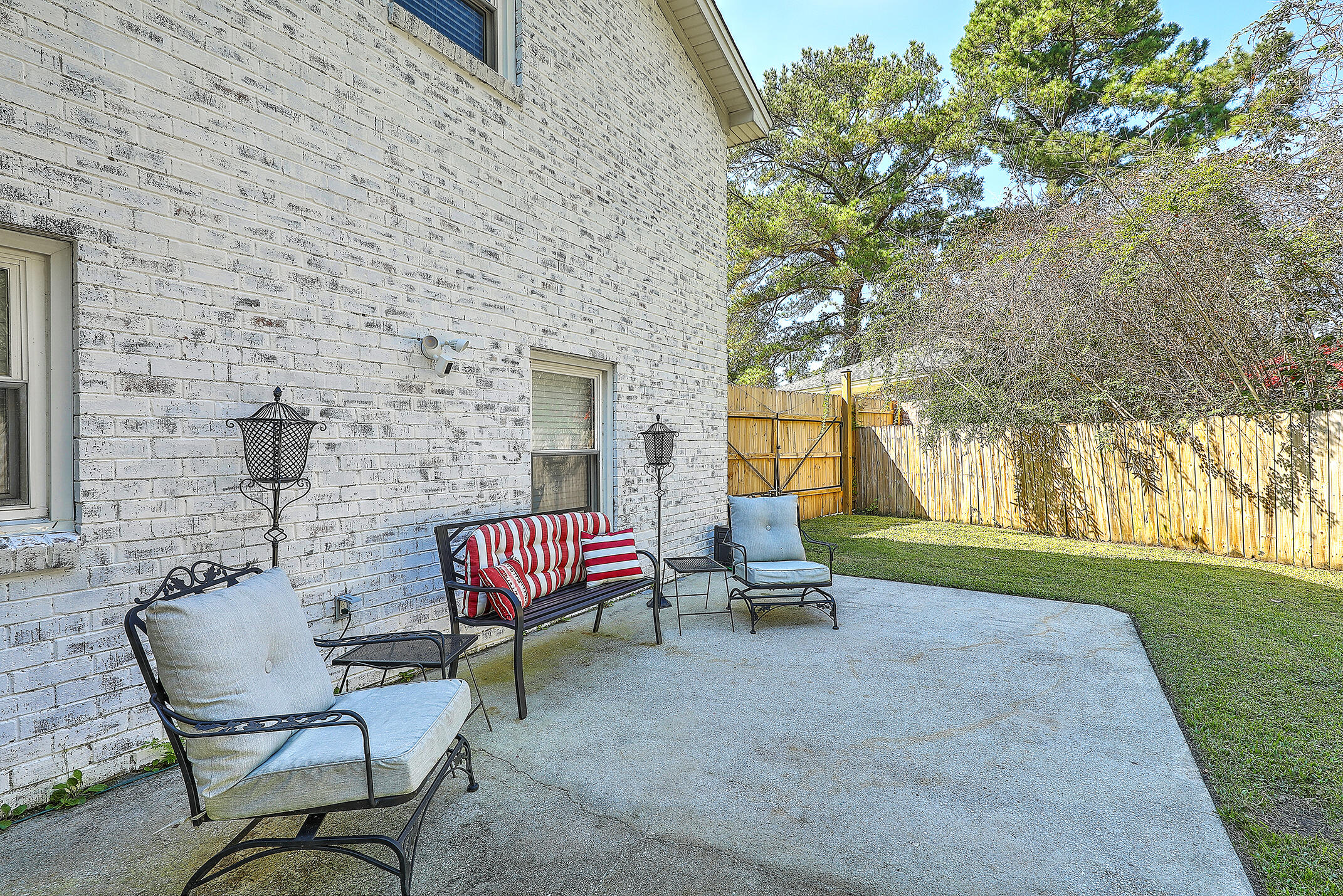 8321 Delhi Road North Charleston, SC 29406 - Photo 30 of 34 1R3A6070_1_2_3_4_5_6