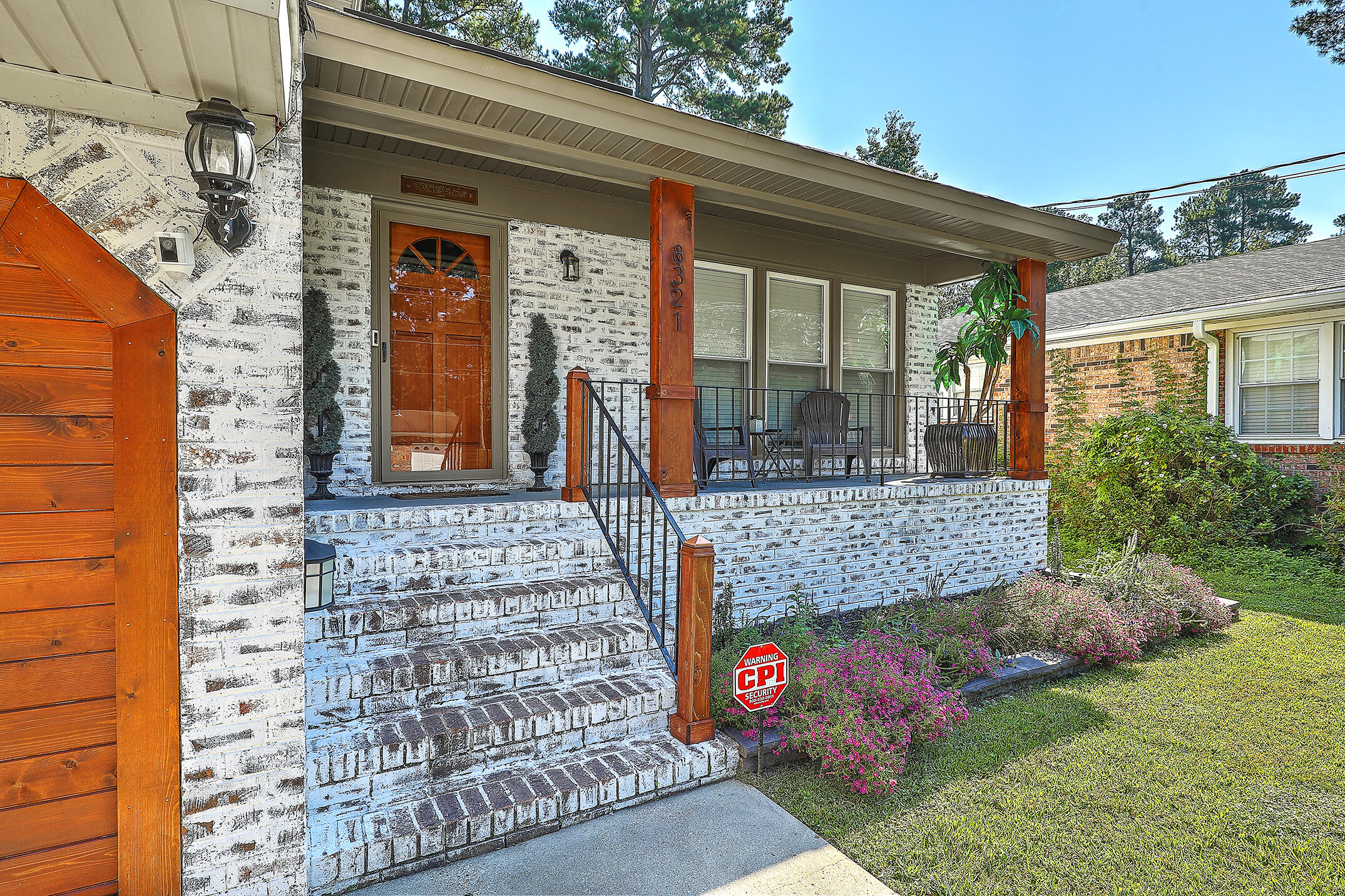 8321 Delhi Road North Charleston, SC 29406 - Photo 4 of 34 1R3A5537_38_39_40_41_42_43