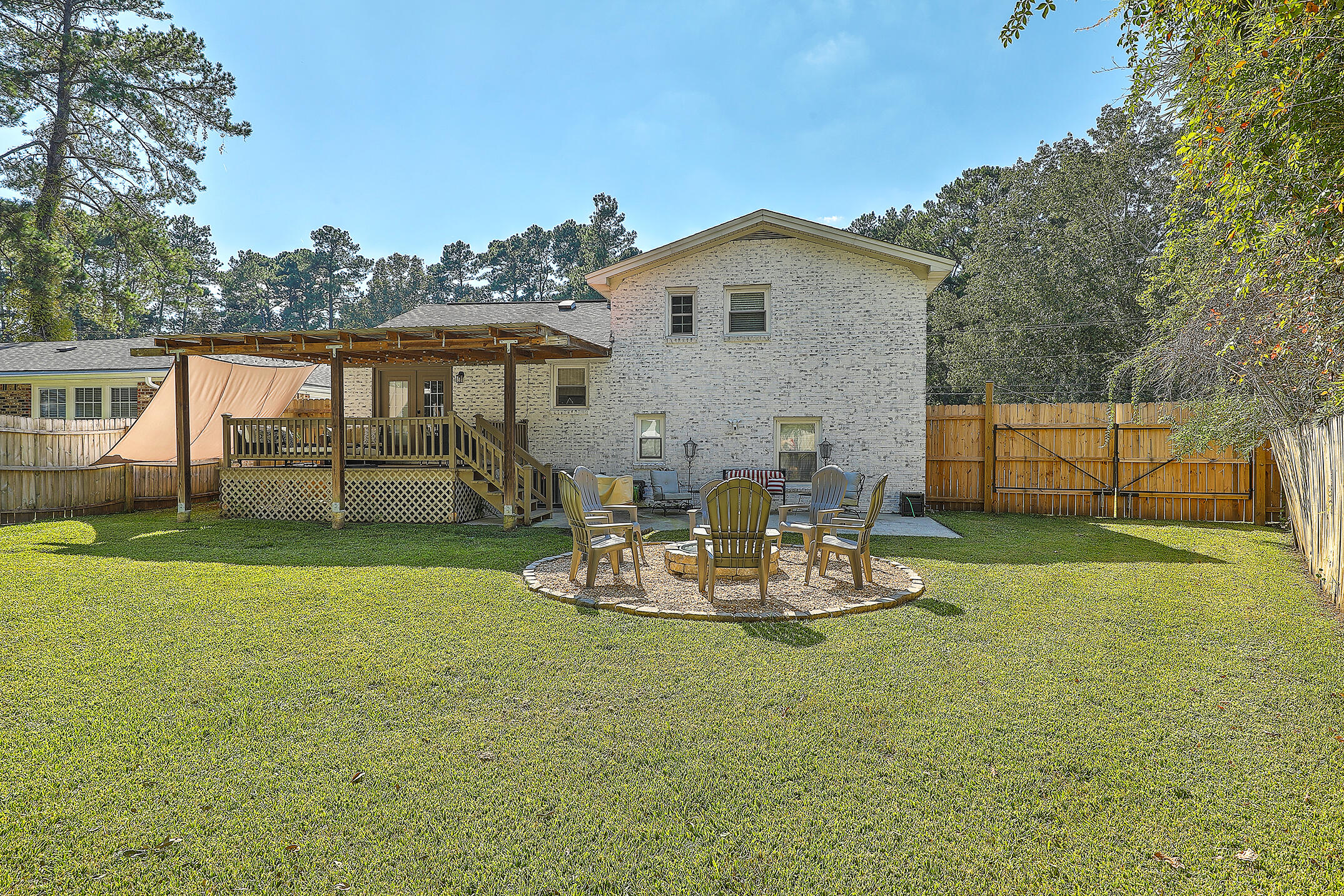 8321 Delhi Road North Charleston, SC 29406 - Photo 32 of 34 1R3A6084_85_86_87_88_89_90