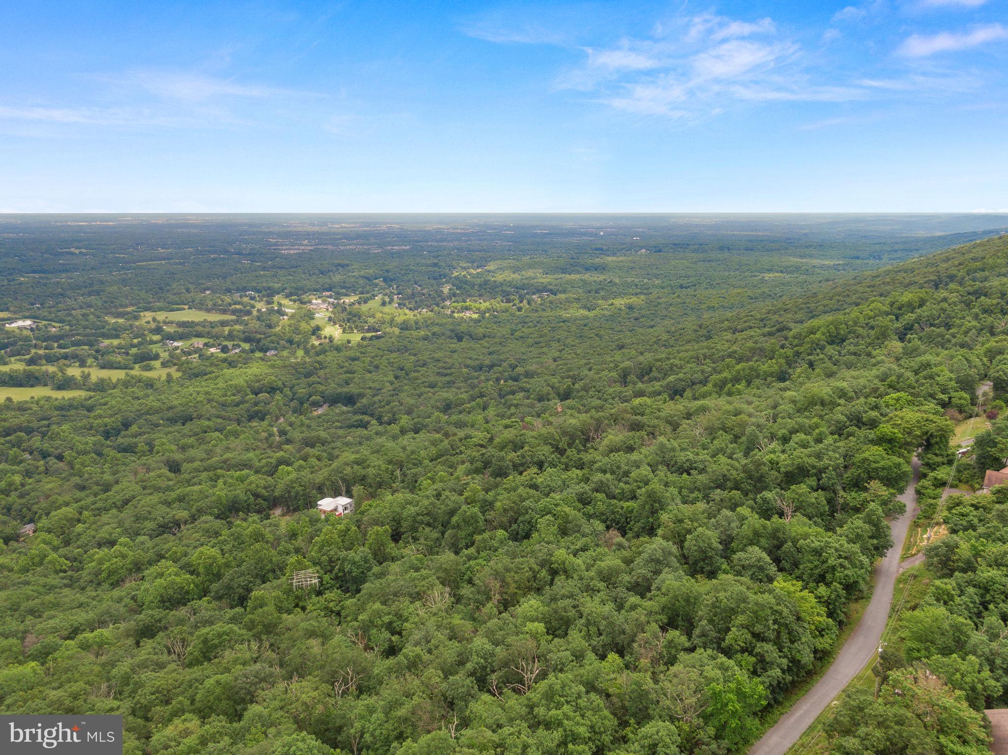2617 Lookout Road Haymarket, VA 20169 - Photo 4 of 13 Gallery Image 4