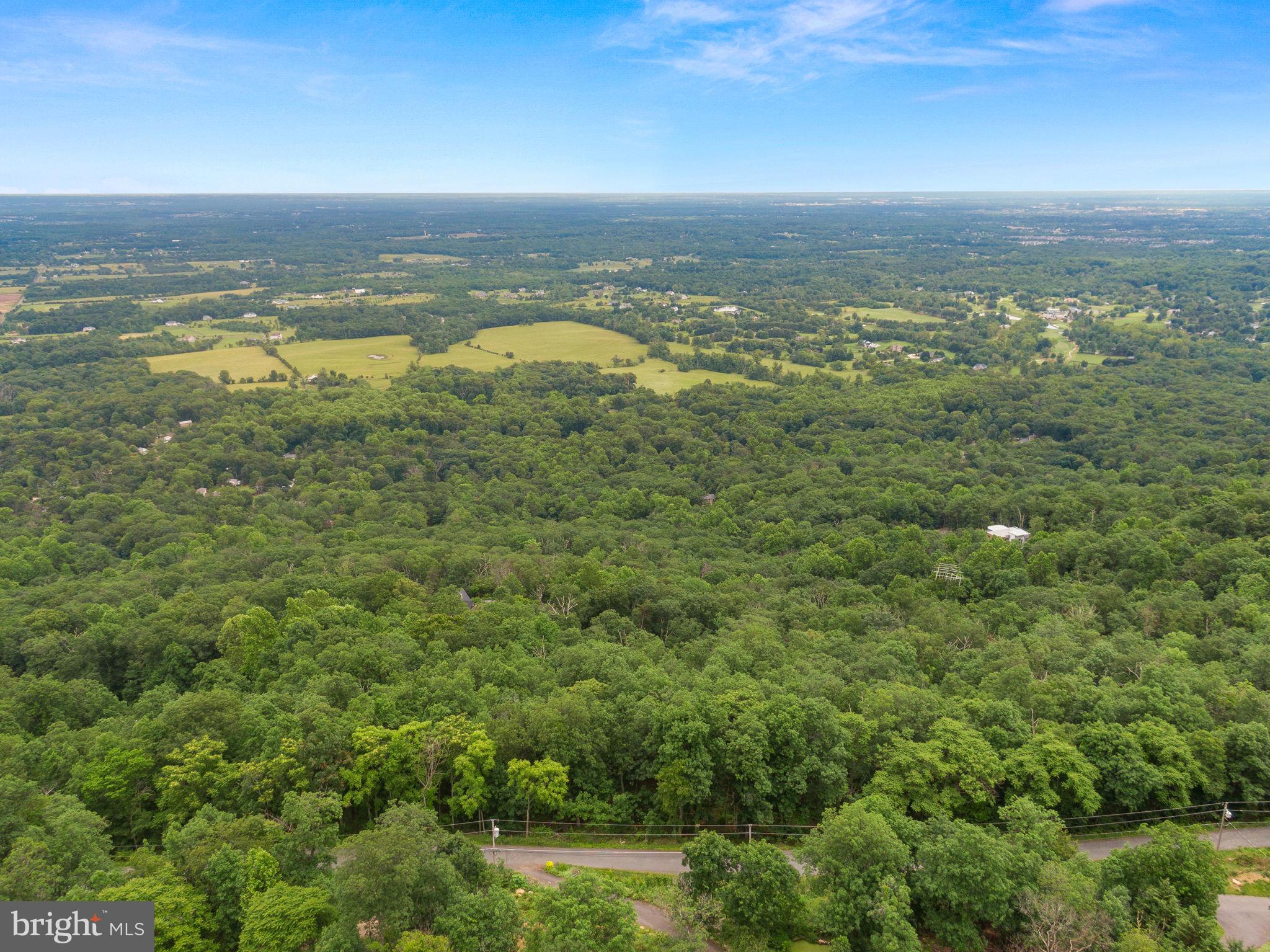 2617 Lookout Road Haymarket, VA 20169 - Photo 5 of 13 Gallery Image 5