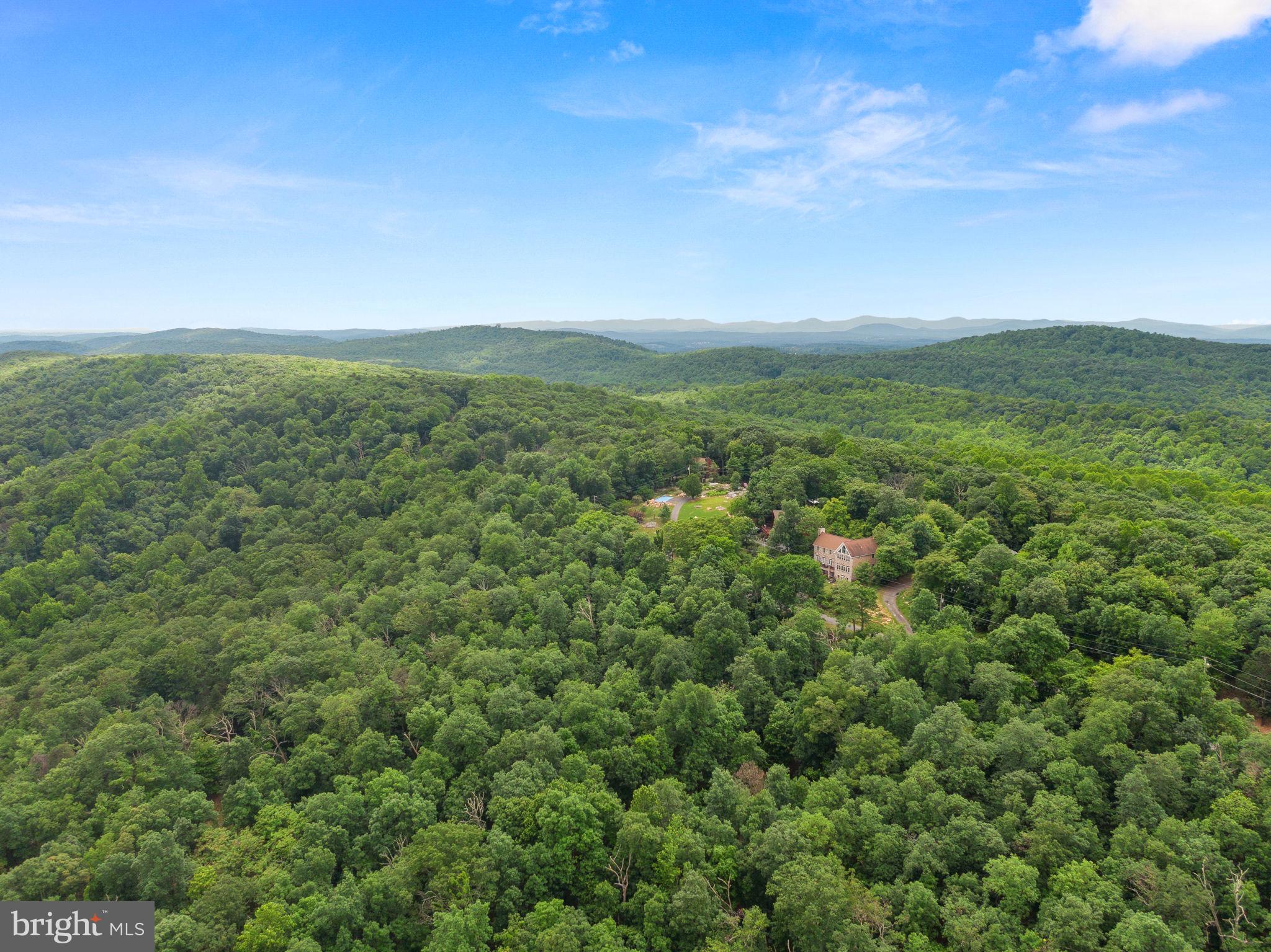 2617 Lookout Road Haymarket, VA 20169 - Photo 6 of 13 Gallery Image 6