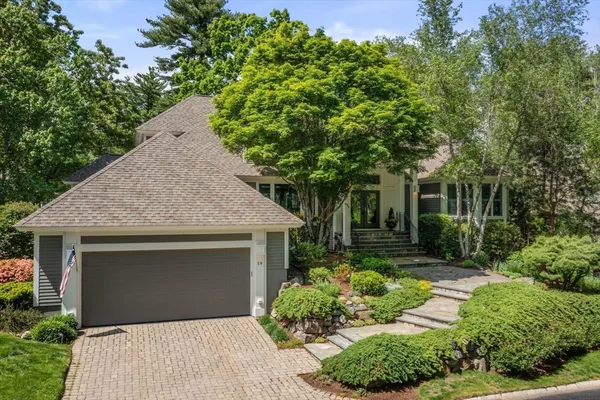 $2,099,000 | 18 Southpoint Lane, Ipswich, MA 01938
