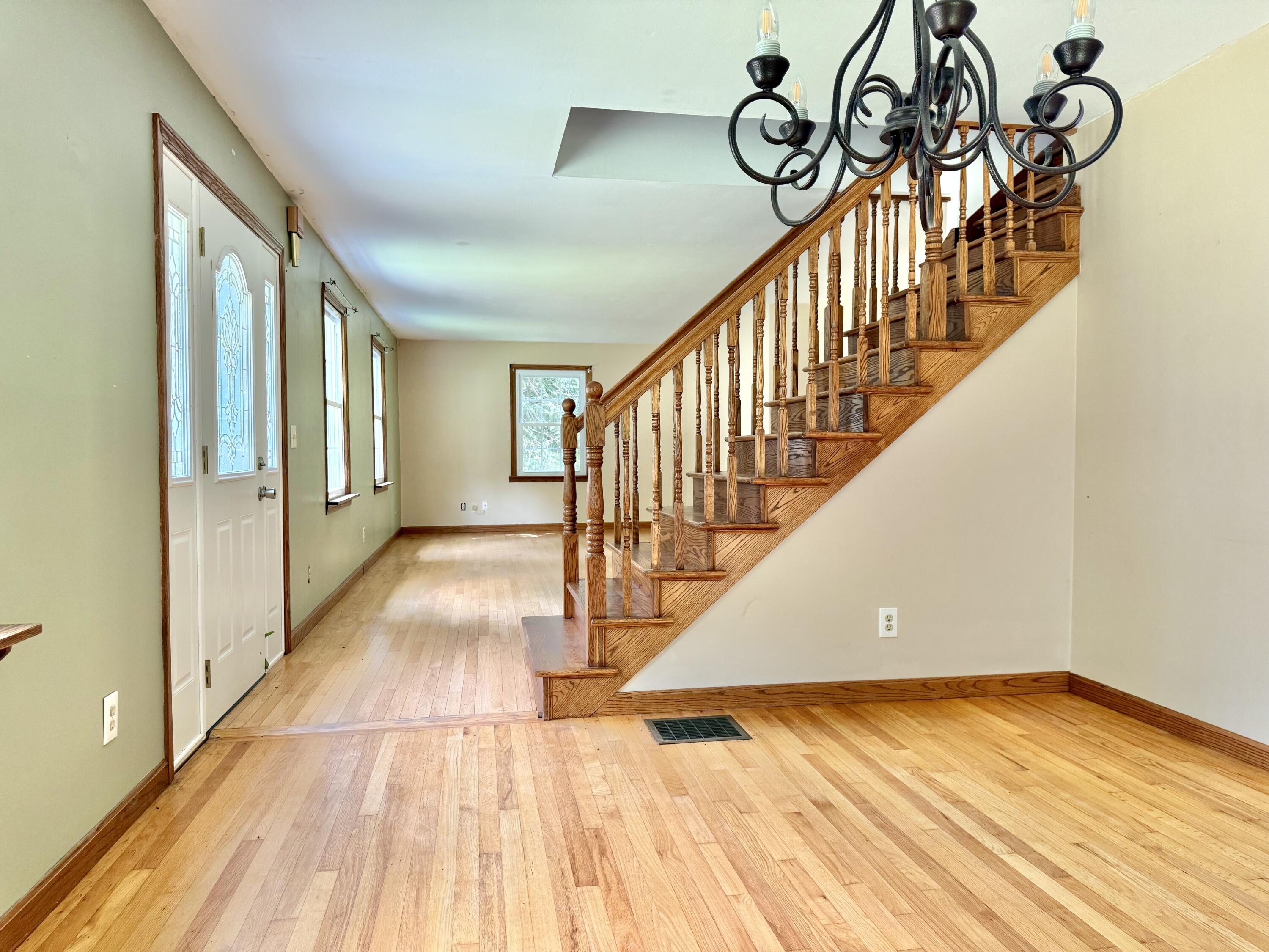 1606 Avenue Road Exeter, ME 04435 - Photo 12 of 57 IMG_0998