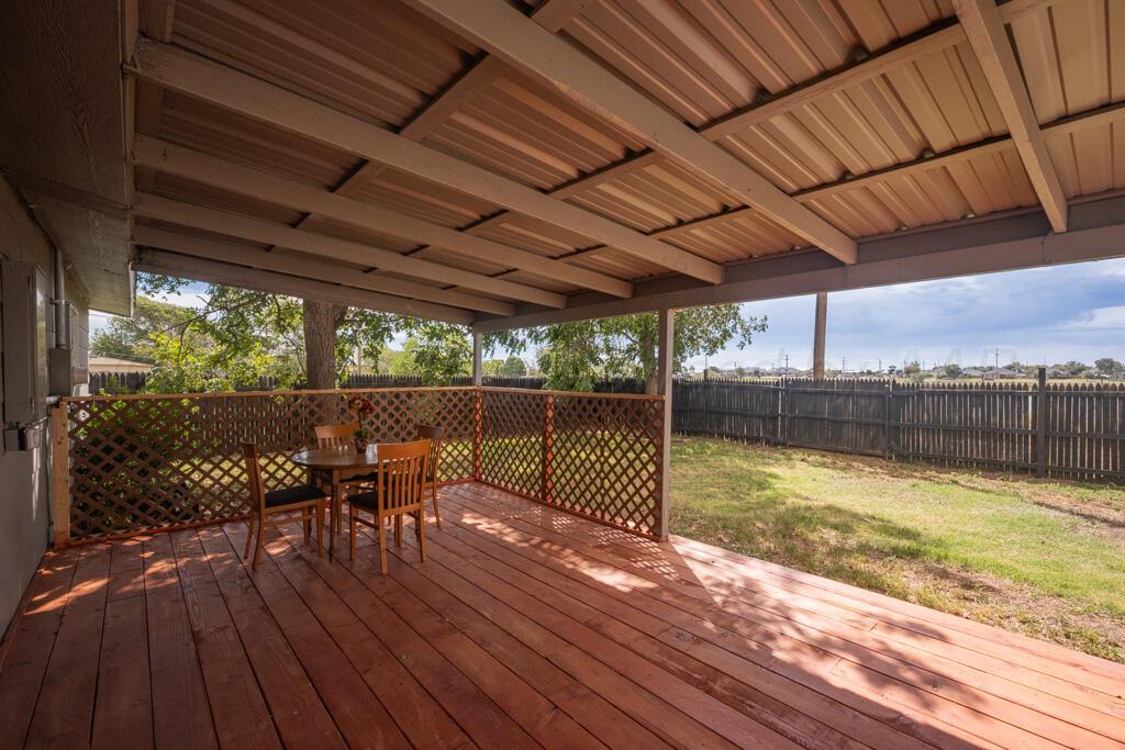 1011 Southwest 48th Avenue Amarillo, TX 79110 - Photo 18 of 22 Back Patio