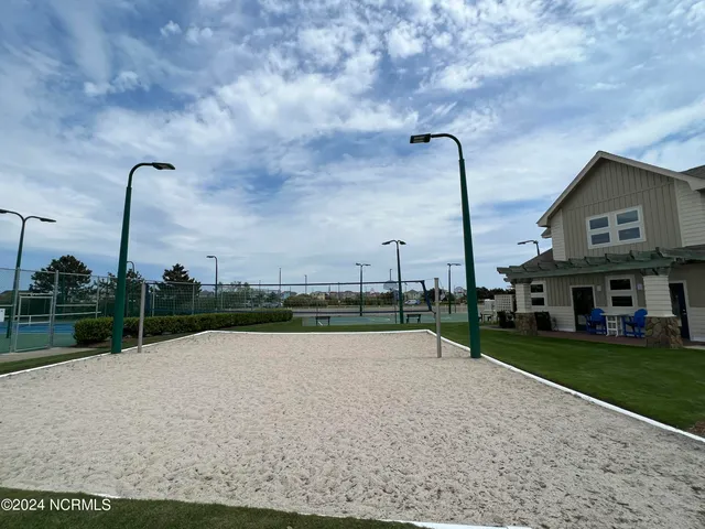 $2,250,000 | 834 Hunt Club Drive, Corolla, NC 27927