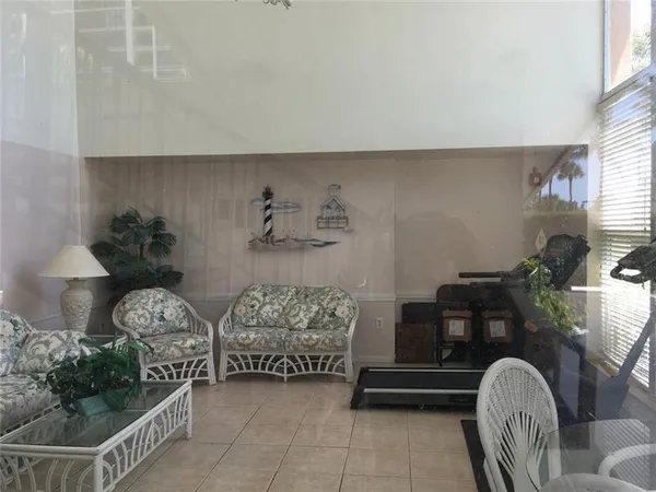 $1,650 | 2001 South Ocean Drive, Unit 46, Hallandale Beach, FL 33009