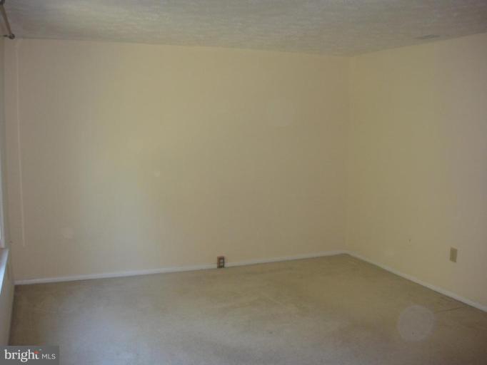 1603 Barnstead Drive Reston, VA 20194 - Photo 10 of 14 Bedroom #3