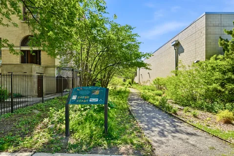 $3,000 | 117 South Lombard Avenue, Unit G, Oak Park, IL 60302